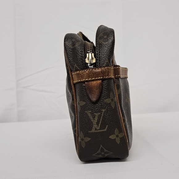 Louis Vuitton Brown Monogram Men's Bag - Picture 3 of 17